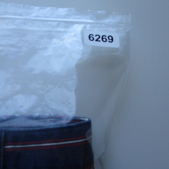 American Eagle Skirt Womens 12 Blue Red Striped Denim Jean Mini Stretch Raw Edge - Picture 13 of 13